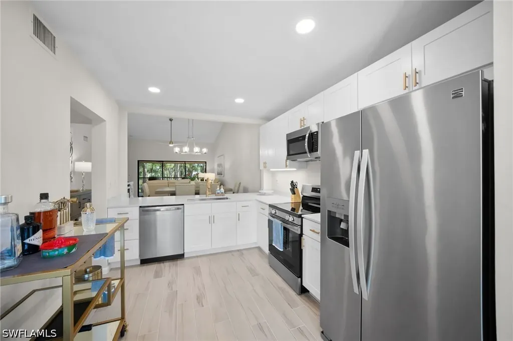 1808 Kings Lake Boulevard Naples FL 34112