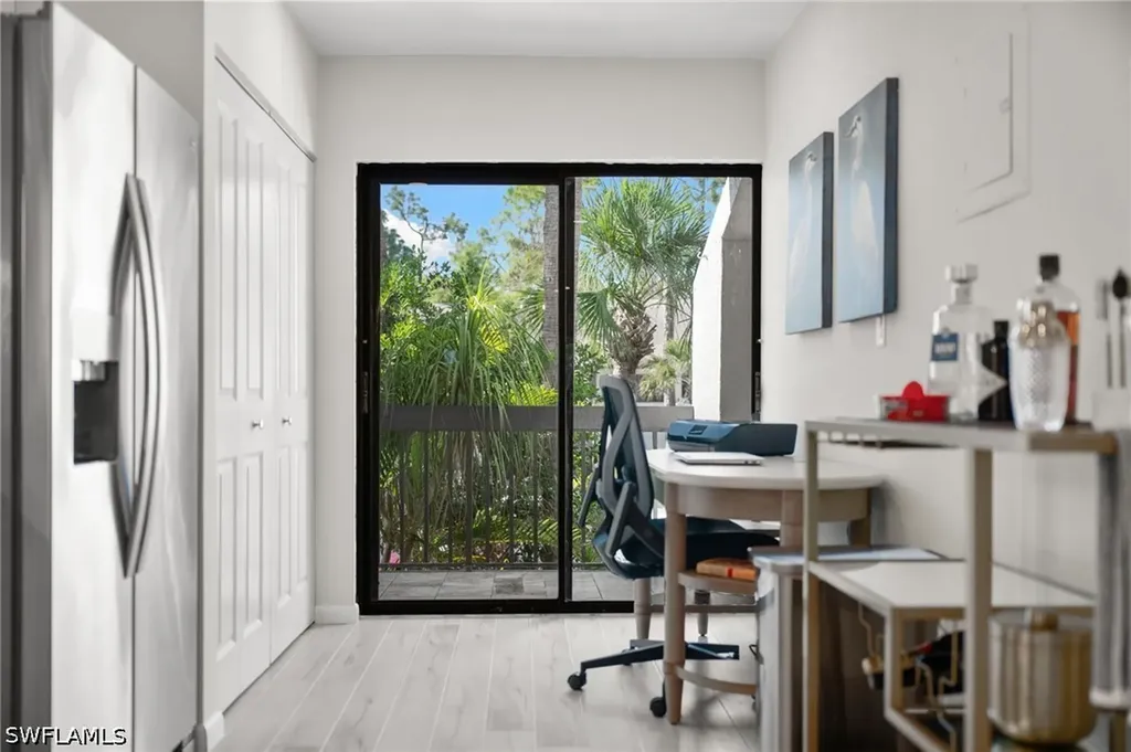 1808 Kings Lake Boulevard Naples FL 34112