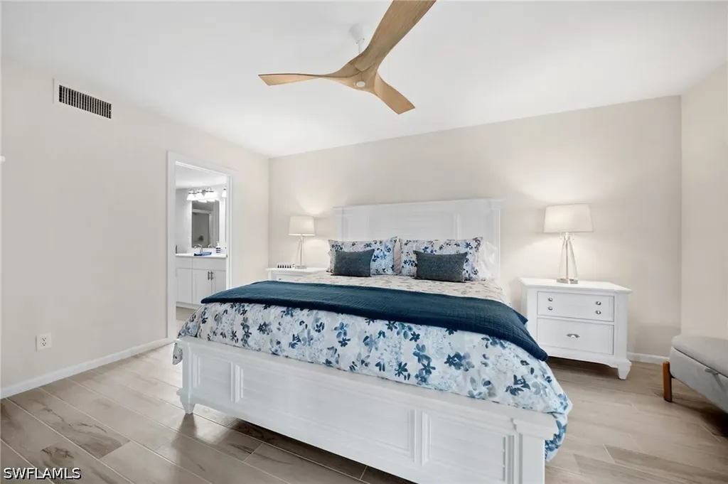 1808 Kings Lake Boulevard Naples FL 34112
