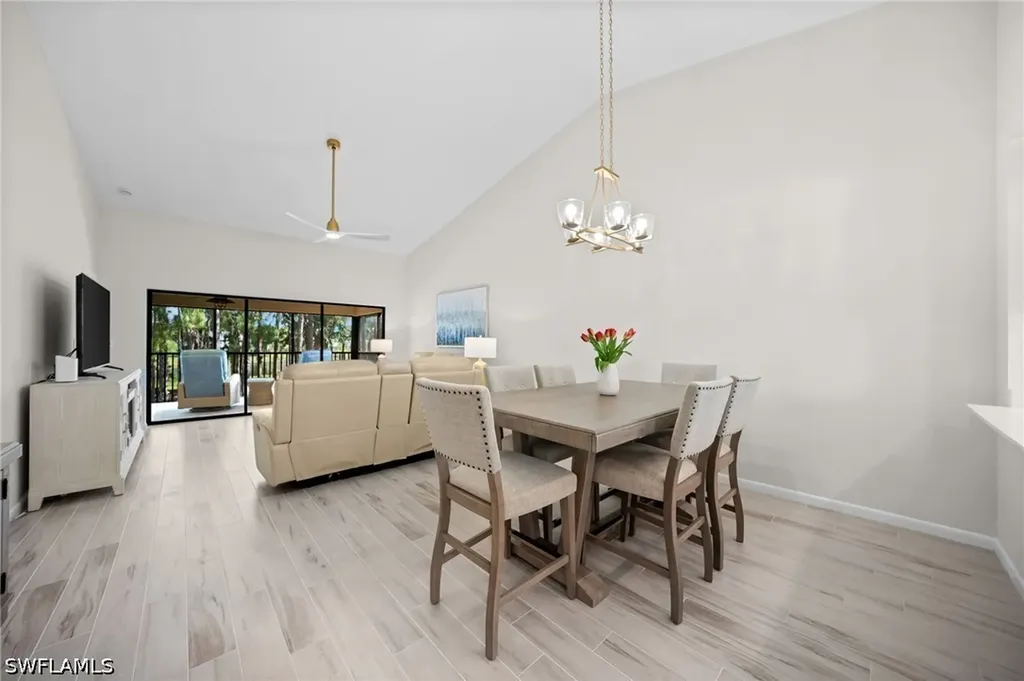 1808 Kings Lake Boulevard Naples FL 34112