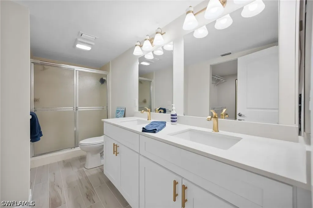 1808 Kings Lake Boulevard Naples FL 34112