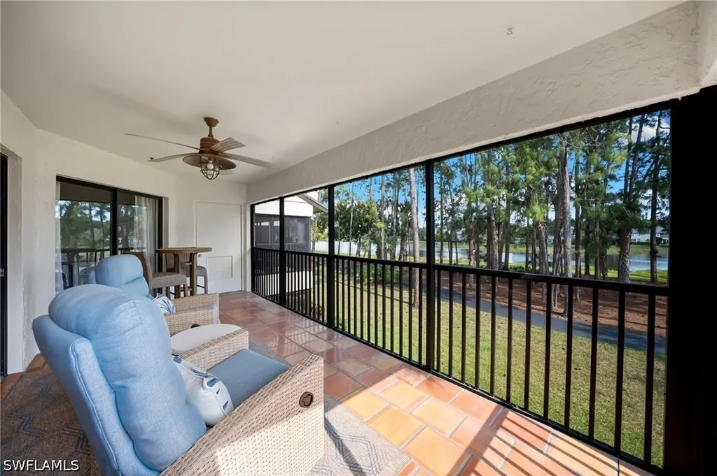 1808 Kings Lake Boulevard Naples FL 34112