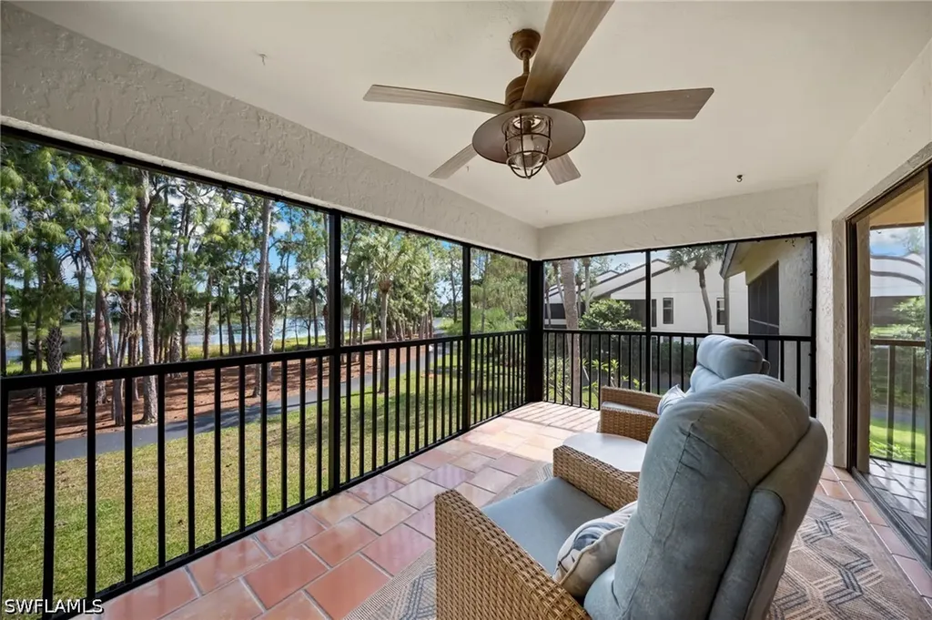 1808 Kings Lake Boulevard Naples FL 34112