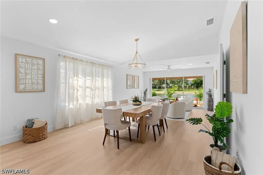 3149 Andorra Court Naples FL 34109