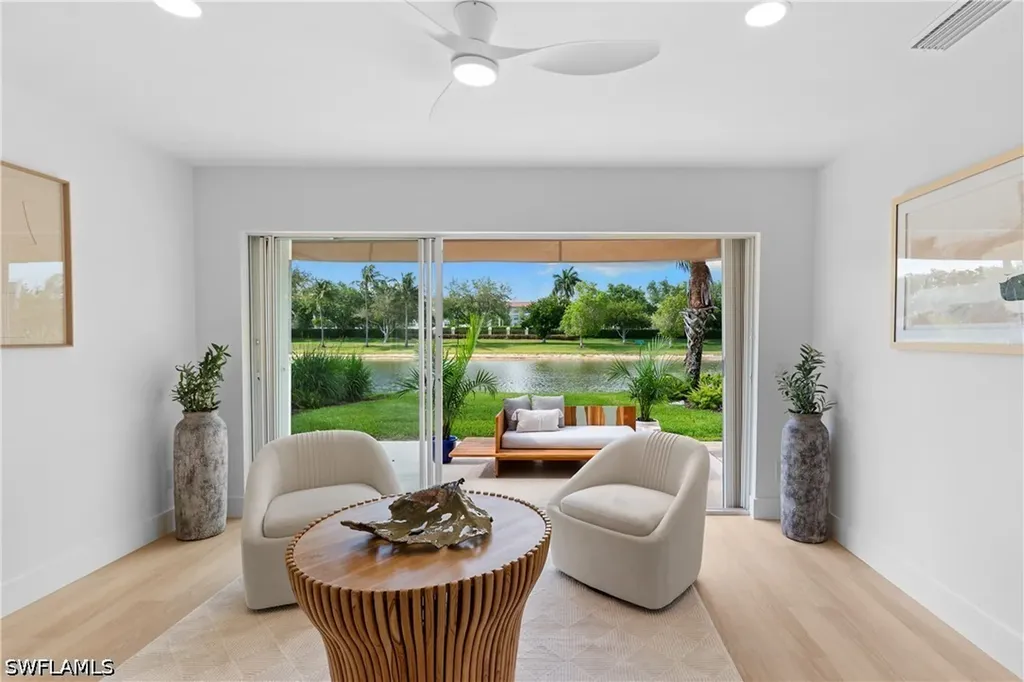 3149 Andorra Court Naples FL 34109