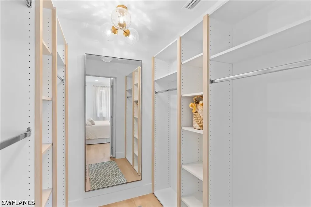 3149 Andorra Court Naples FL 34109