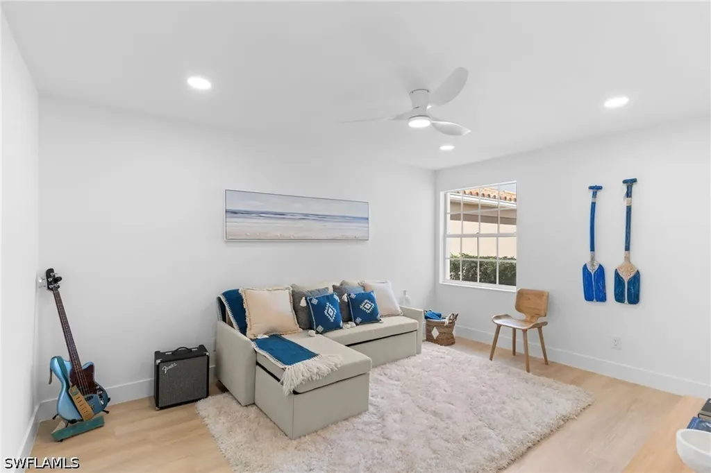 3149 Andorra Court Naples FL 34109