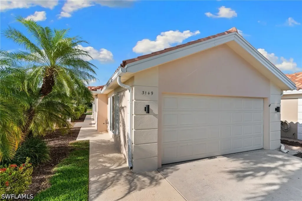 3149 Andorra Court Naples FL 34109