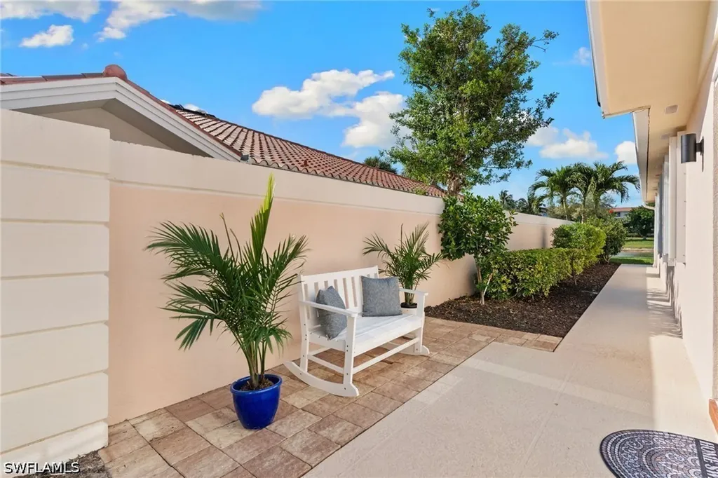 3149 Andorra Court Naples FL 34109
