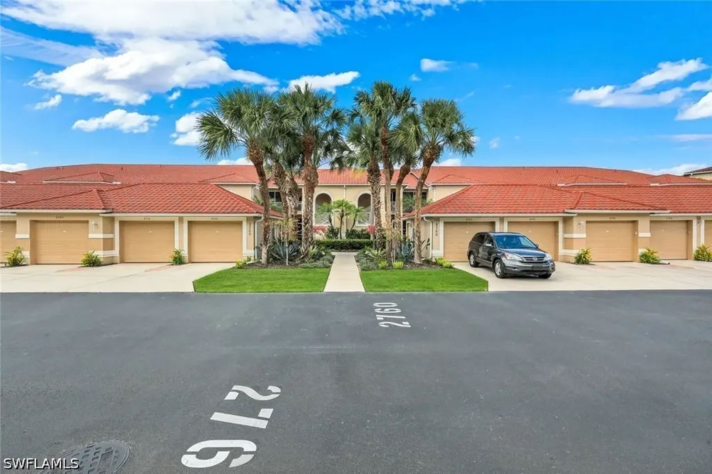 2760 Cypress Trace Circle Naples FL 34119