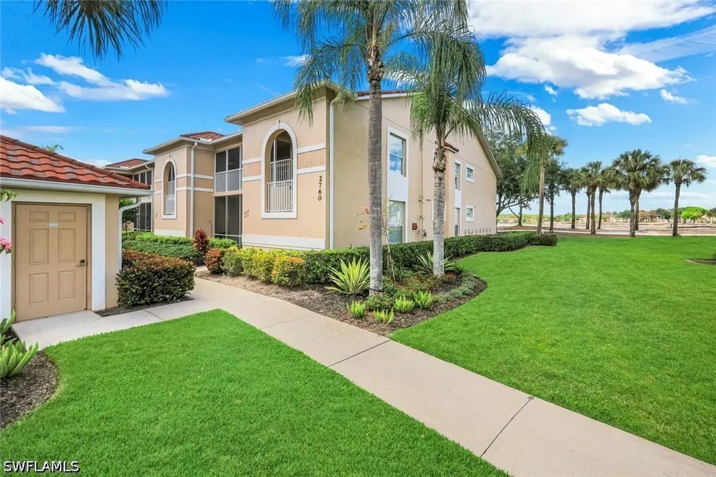 2760 Cypress Trace Circle Naples FL 34119