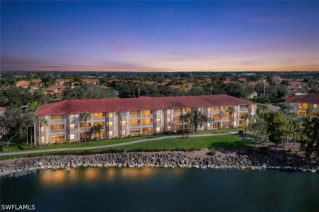 2760 Cypress Trace Circle Naples FL 34119