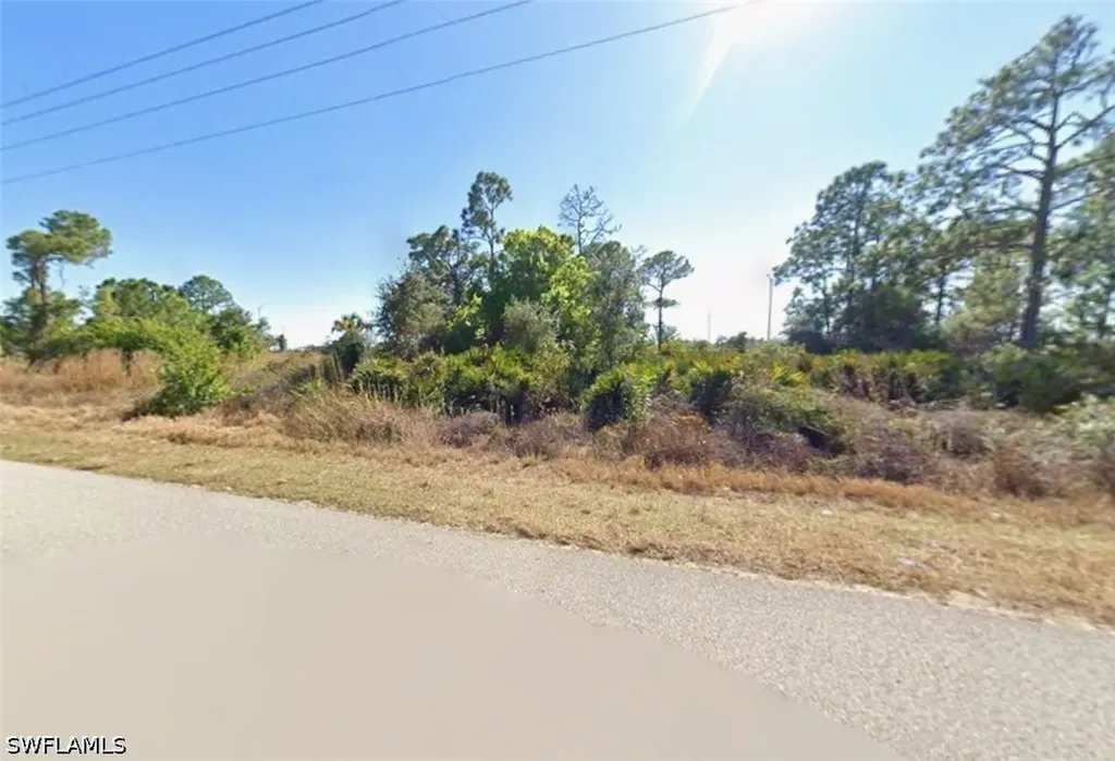 2876 Meadow Road Lehigh Acres FL 33974