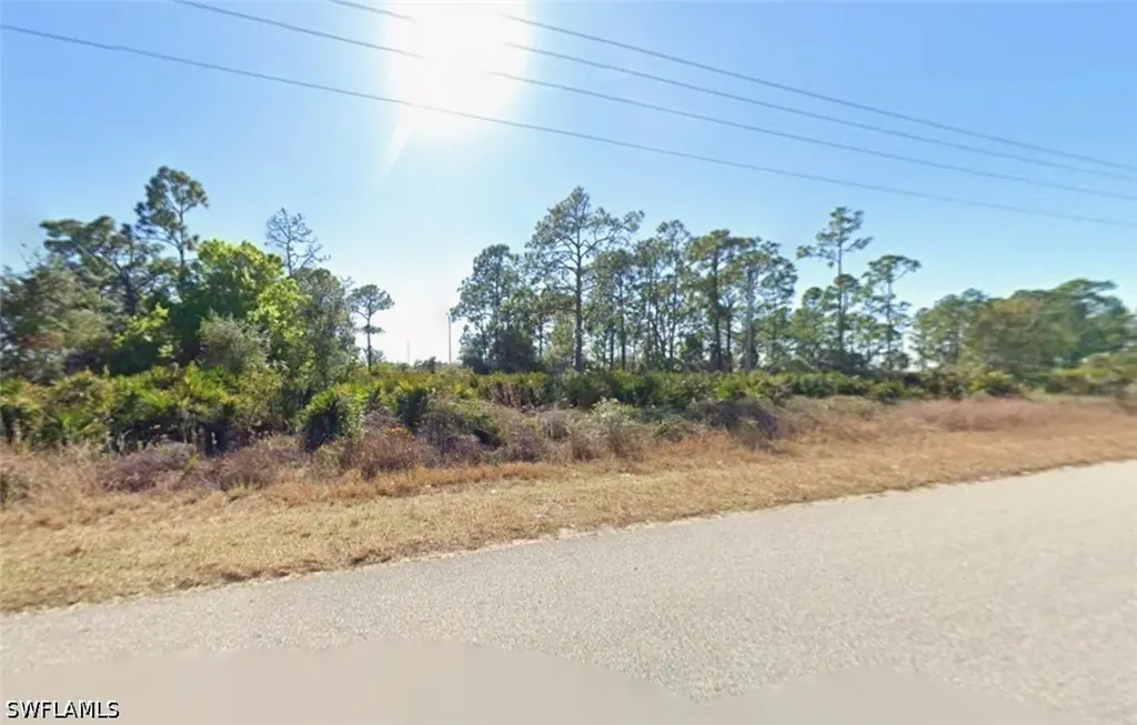 2876 Meadow Road Lehigh Acres FL 33974