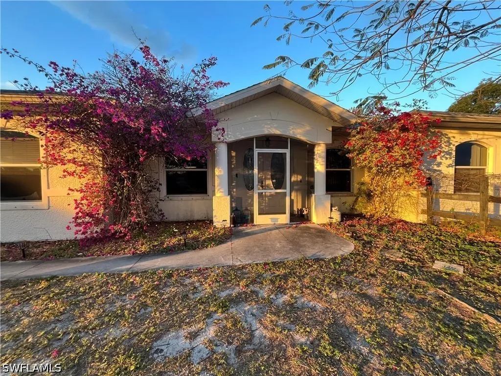 10551 Deal Road North Fort Myers FL 33917