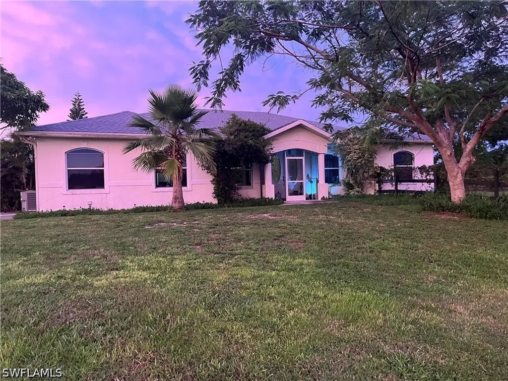 10551 Deal Road North Fort Myers FL 33917