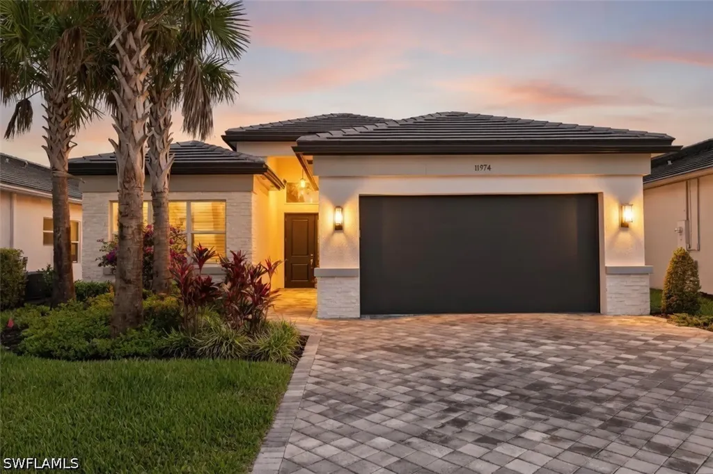 11974 Gardenia Avenue Naples FL 34120