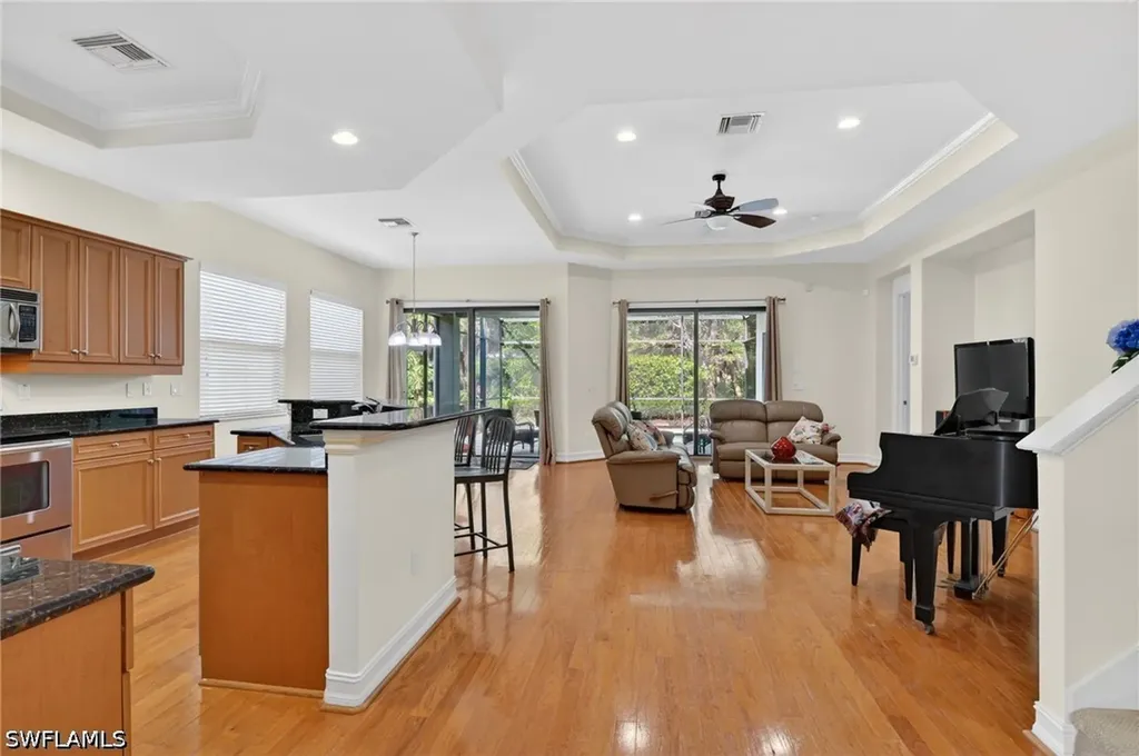 1454 Serrano Circle Naples FL 34105