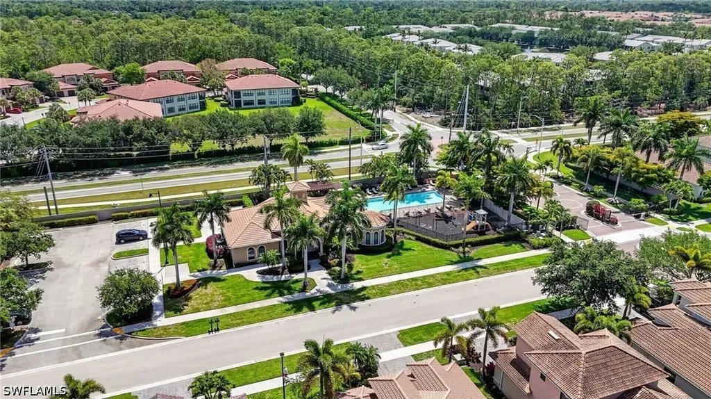 1454 Serrano Circle Naples FL 34105