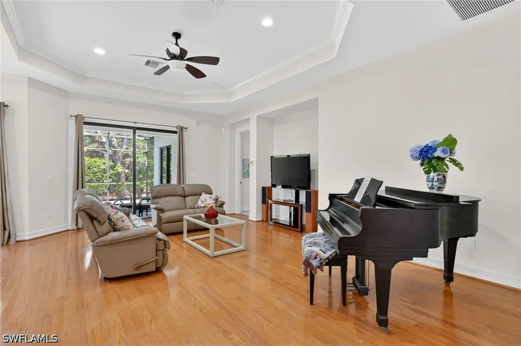 1454 Serrano Circle Naples FL 34105