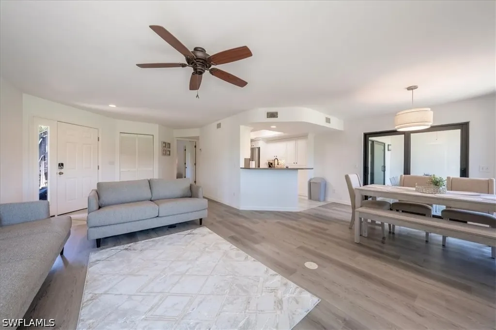 792 Eagle Creek Drive Naples FL 34113