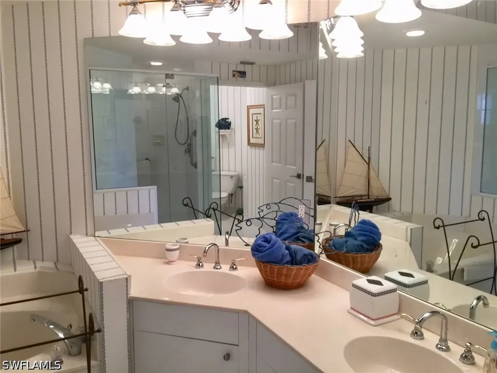 100 Lambiance Circle Naples FL 34108