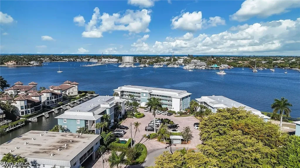 1200 Blue Point Avenue Naples FL 34102