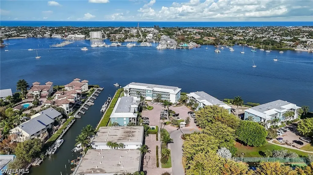 1200 Blue Point Avenue Naples FL 34102