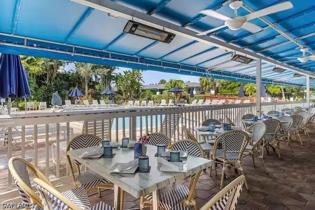 600 Neapolitan Way Naples FL 34103