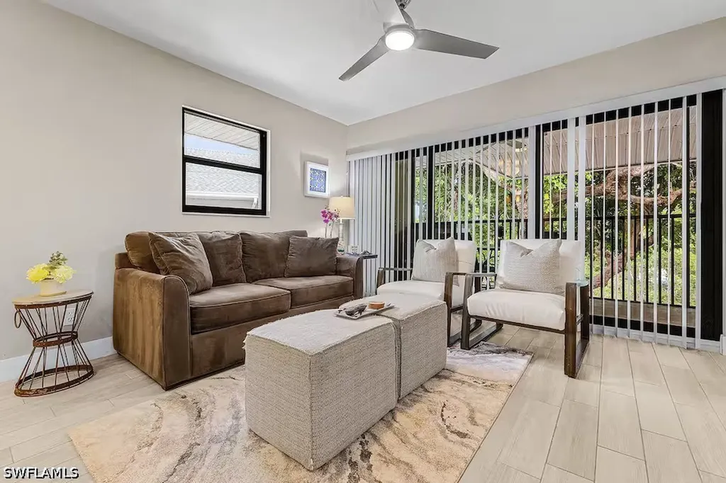 600 Neapolitan Way Naples FL 34103