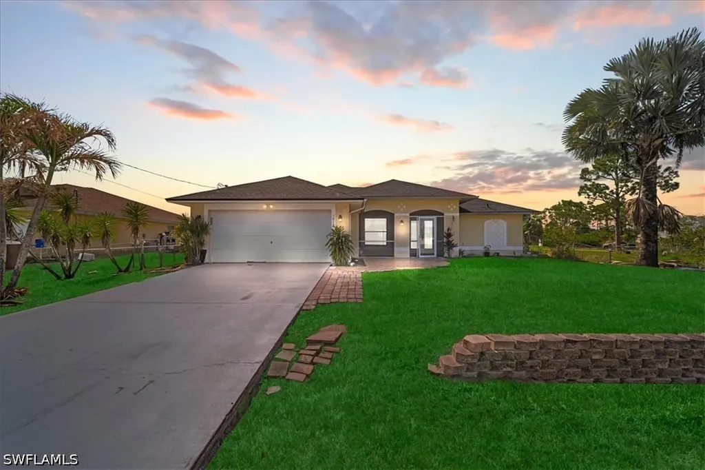 1019 Angelo Avenue Lehigh Acres FL 33971