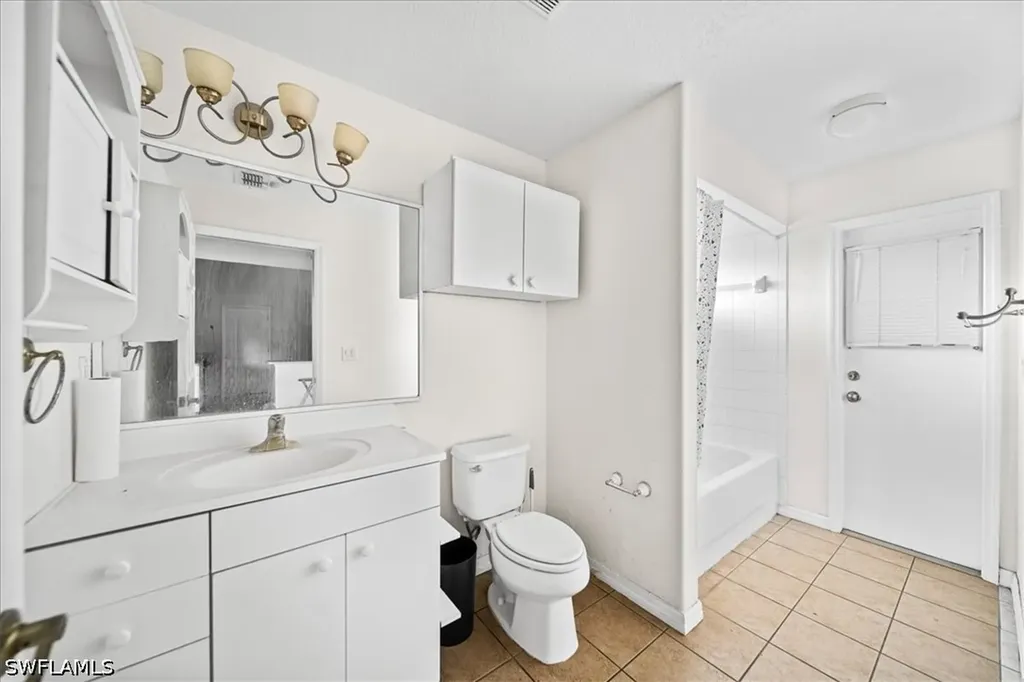 1019 Angelo Avenue Lehigh Acres FL 33971
