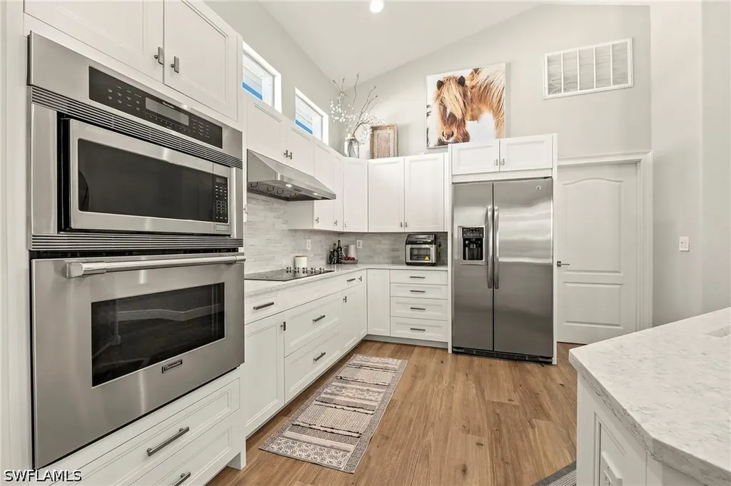 1015 Tivoli Lane Naples FL 34104