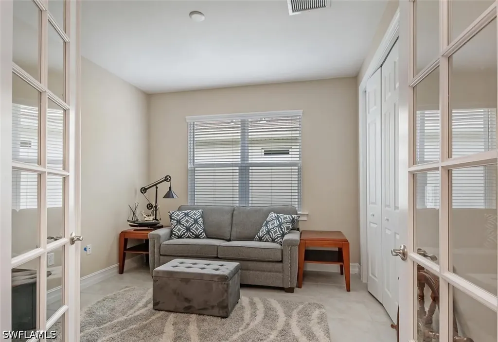 14586 Tropical Drive Naples FL 34114