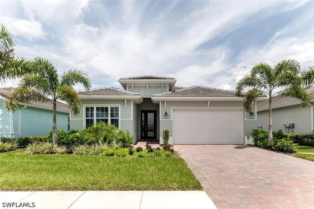 14586 Tropical Drive Naples FL 34114
