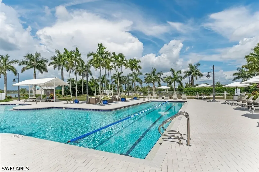 14586 Tropical Drive Naples FL 34114