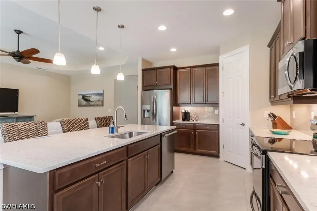 14586 Tropical Drive Naples FL 34114