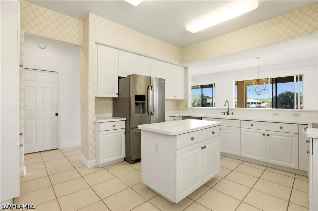 566 Vintage Reserve Lane Naples FL 34119