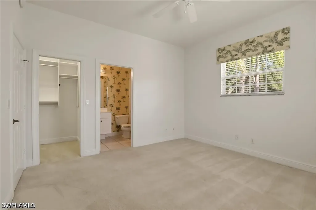 566 Vintage Reserve Lane Naples FL 34119