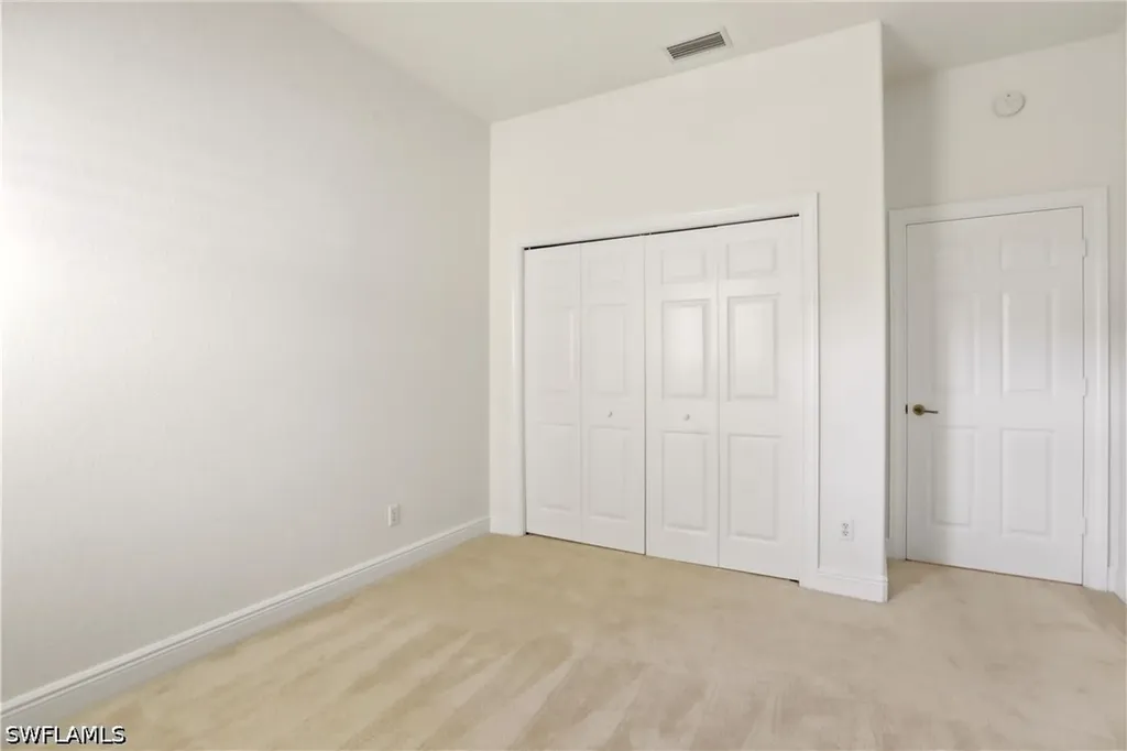 566 Vintage Reserve Lane Naples FL 34119