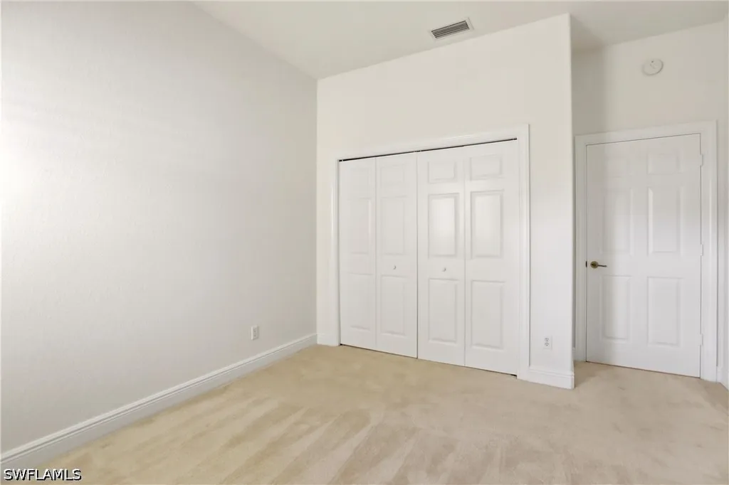 566 Vintage Reserve Lane Naples FL 34119