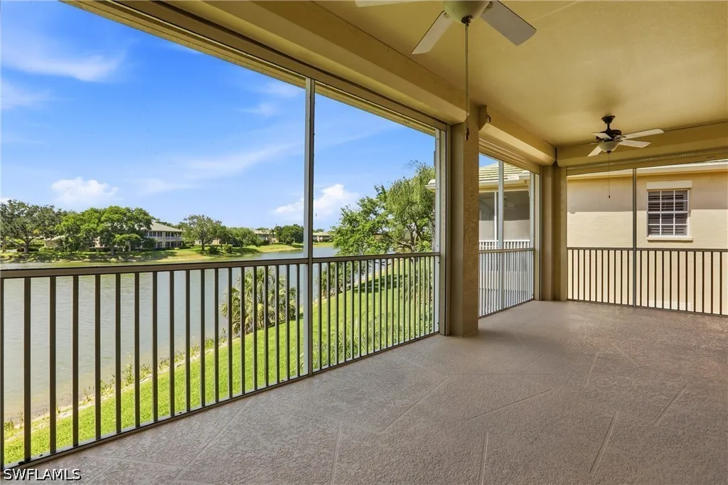 566 Vintage Reserve Lane Naples FL 34119
