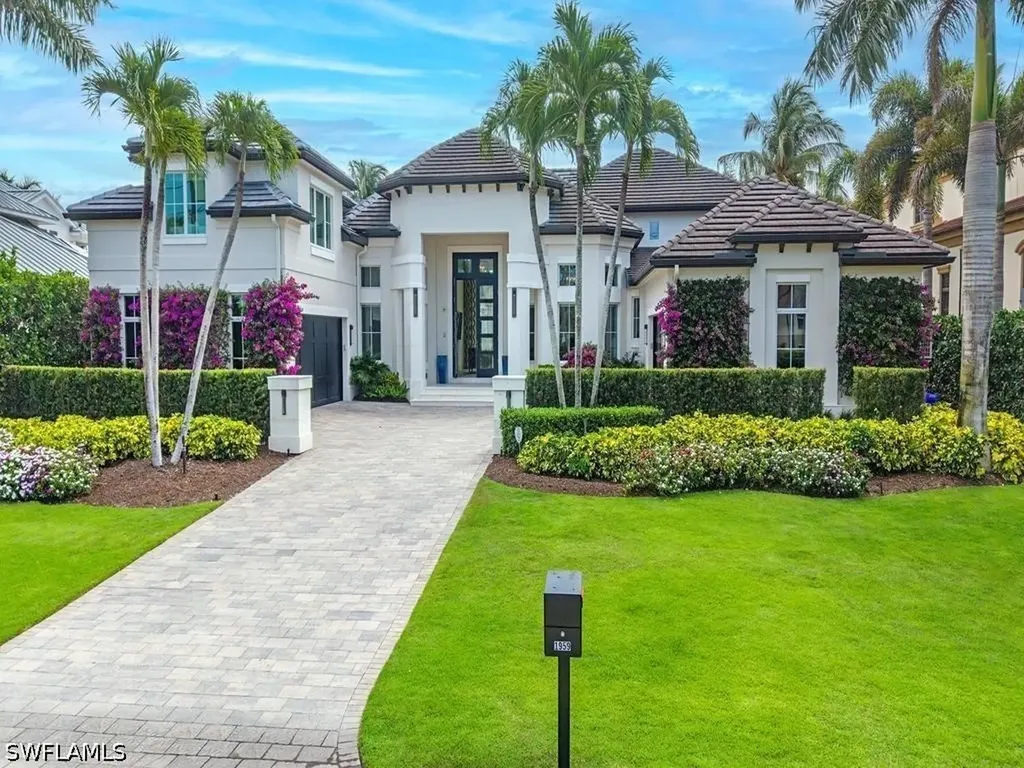 1959 4th Street S Naples FL 34102