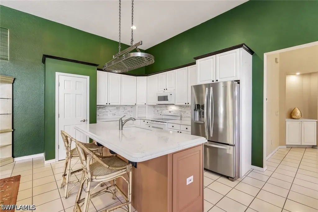 28525 Highgate Drive Bonita Springs FL 34135