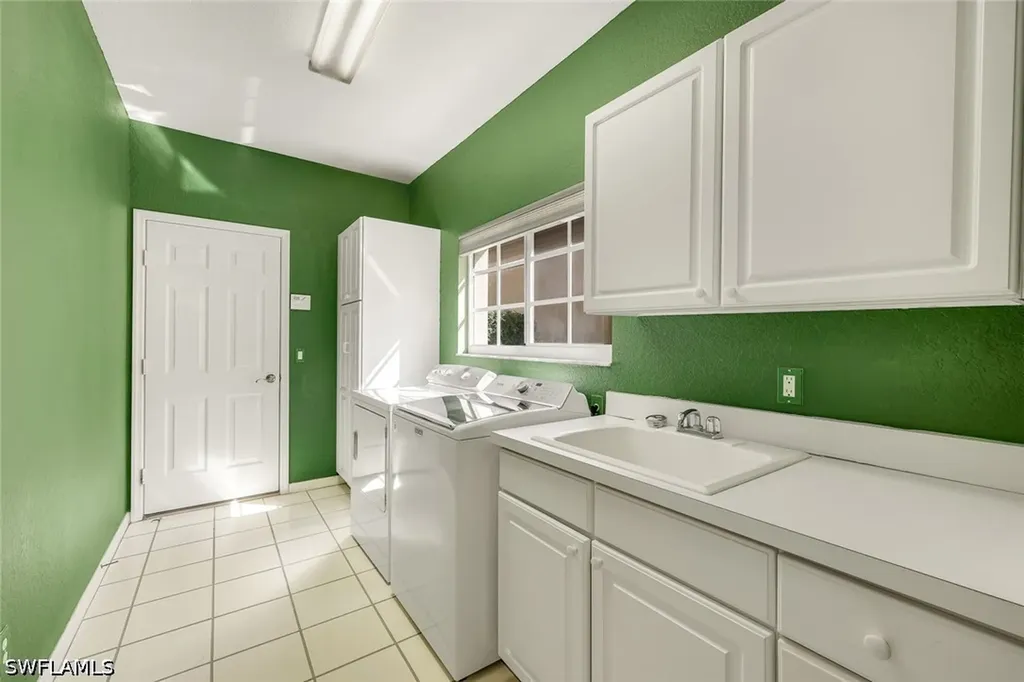 28525 Highgate Drive Bonita Springs FL 34135