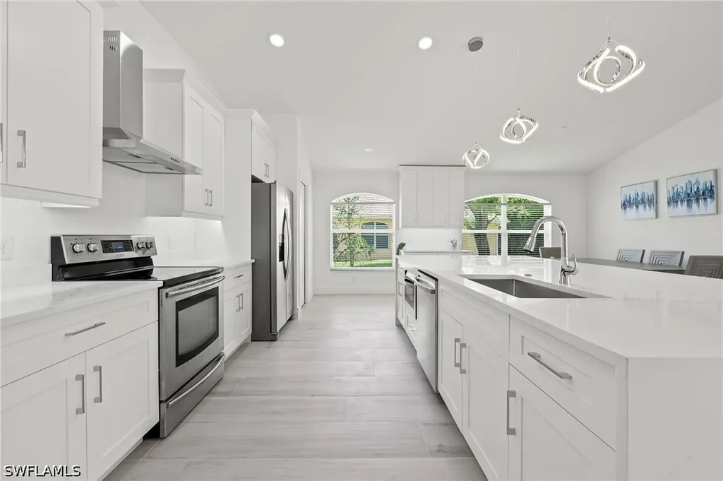 2050 Terrazzo Lane Naples FL 34104