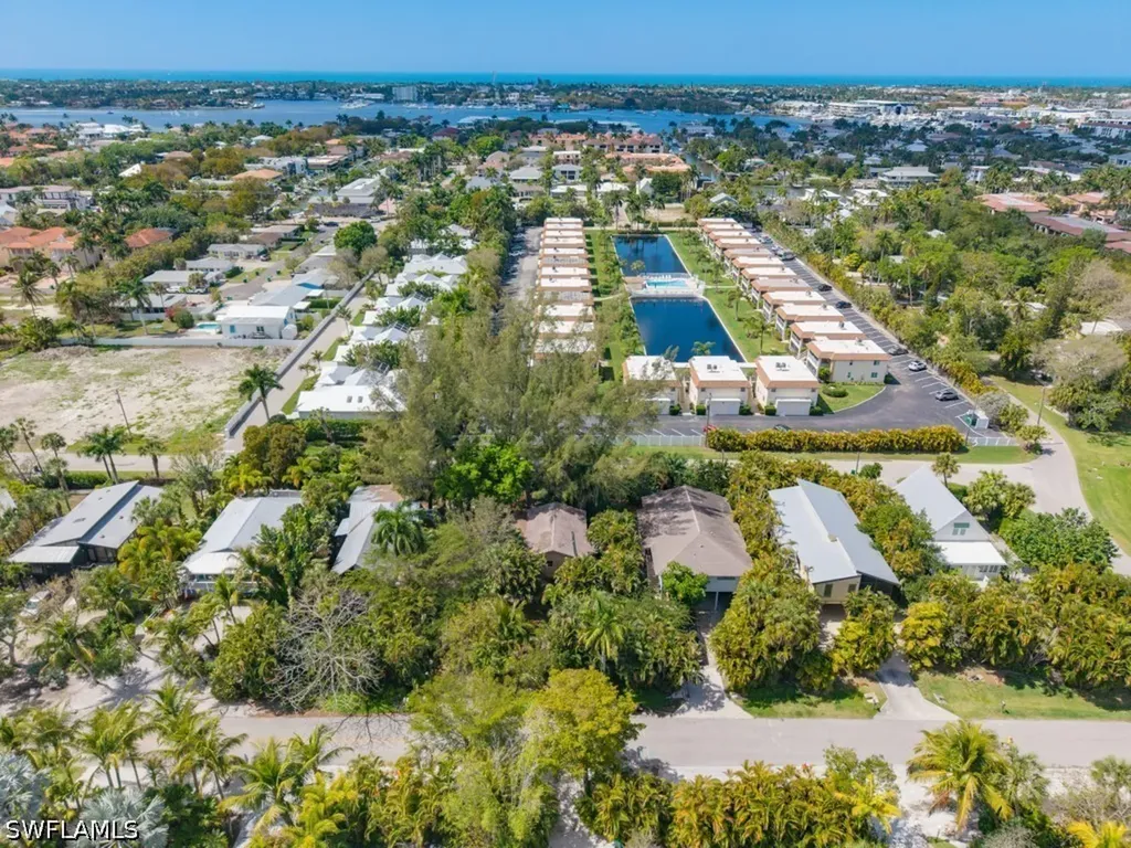 2022 Frederick Street Naples FL 34112