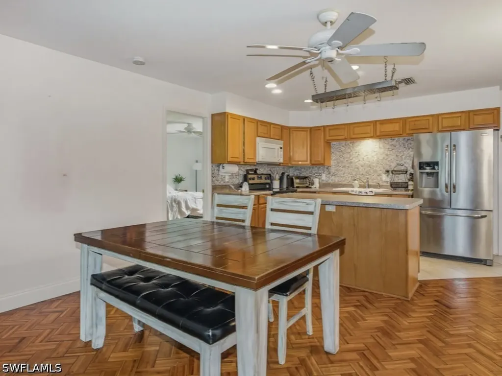 2022 Frederick Street Naples FL 34112