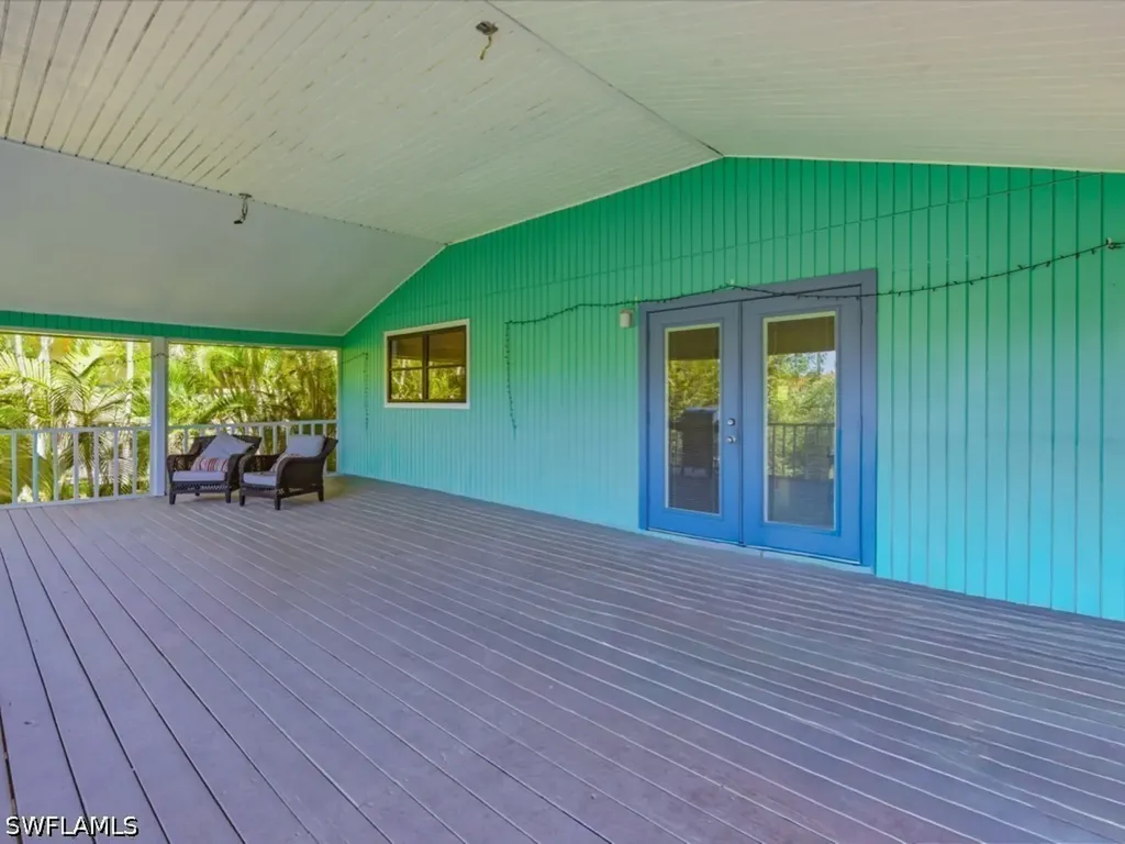 2022 Frederick Street Naples FL 34112