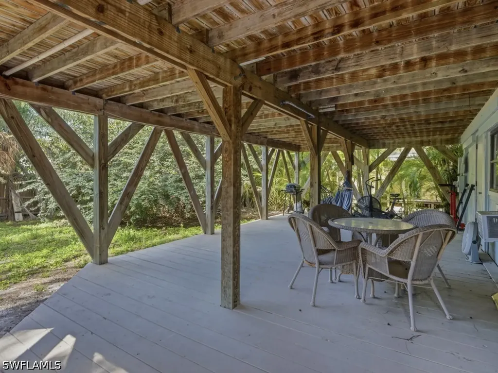 2022 Frederick Street Naples FL 34112